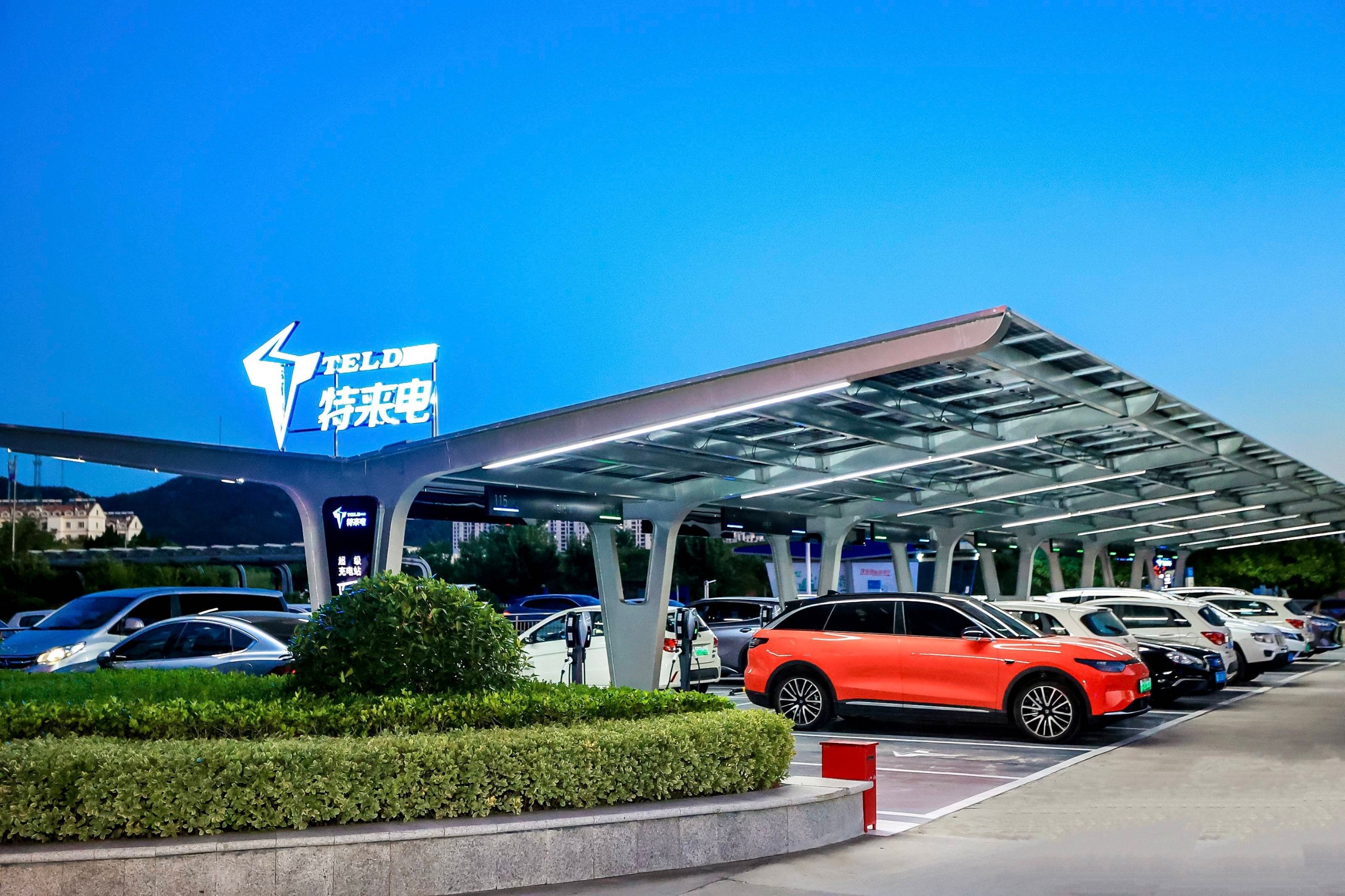 續(xù)航綠色出行|廣州電纜助力全省230個(gè)高速服務(wù)區(qū)充電站建設(shè)