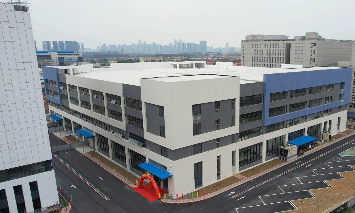 實(shí)踐創(chuàng)新創(chuàng)業(yè)+ | 廣州電纜大灣區(qū)輸配電產(chǎn)業(yè)園完成“零停電、零停工”線路遷改