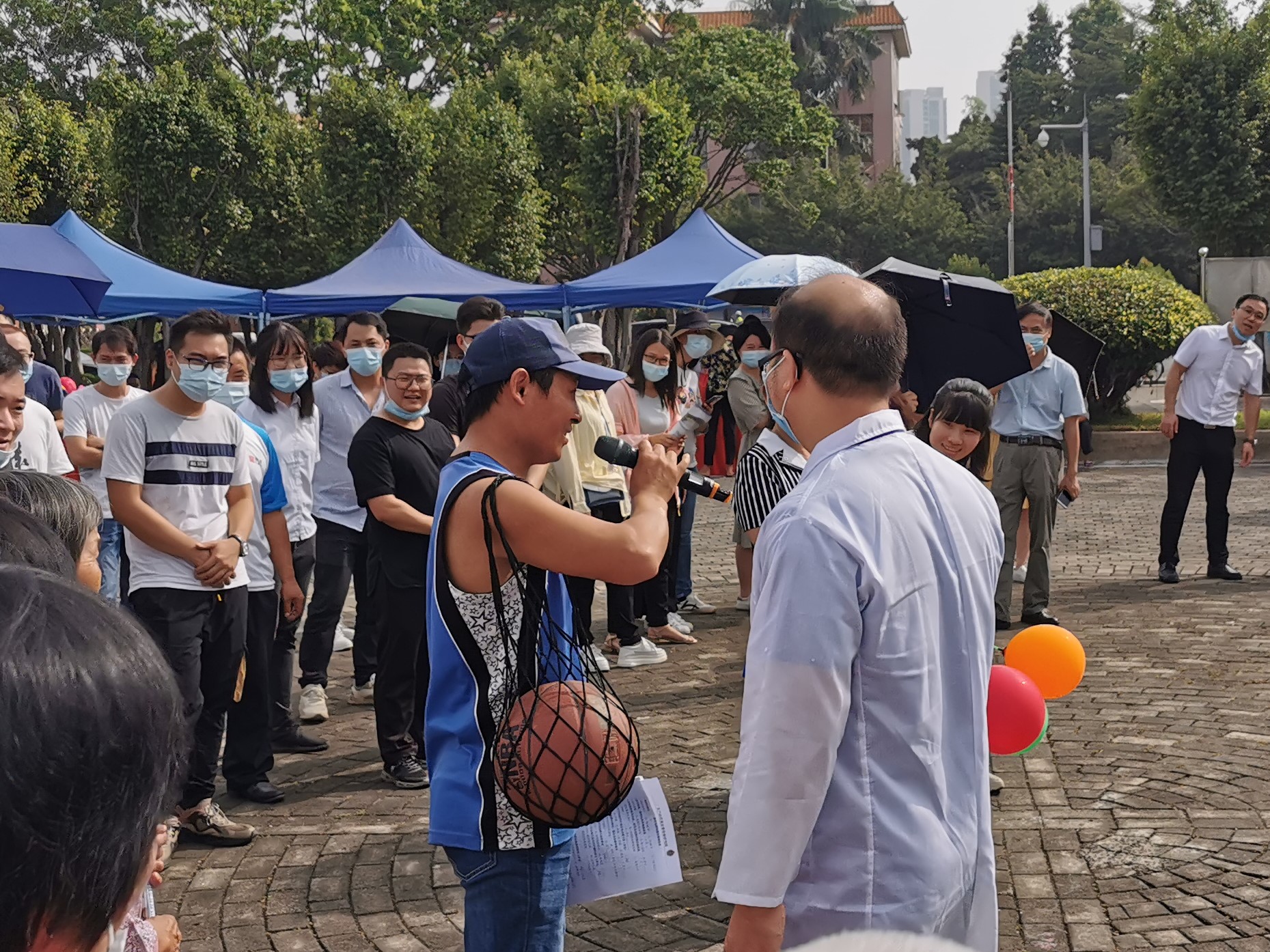 廣東省市場監(jiān)管局?jǐn)y手廣州電纜進(jìn)鄉(xiāng)鎮(zhèn)宣傳線纜質(zhì)量安全