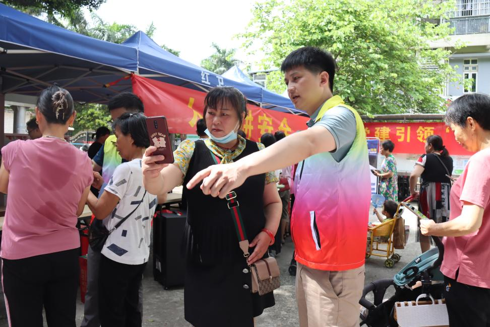 傳輸正能量|廣州電纜黨委組織開(kāi)展安全用電進(jìn)村社志愿服務(wù)活動(dòng)